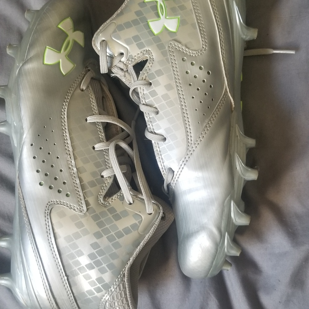 Under Armour Cleats W 8.5